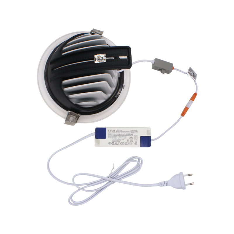 KANTELBARE DOWNLIGHT | Ø100 | 15W | CCT-SWITCH